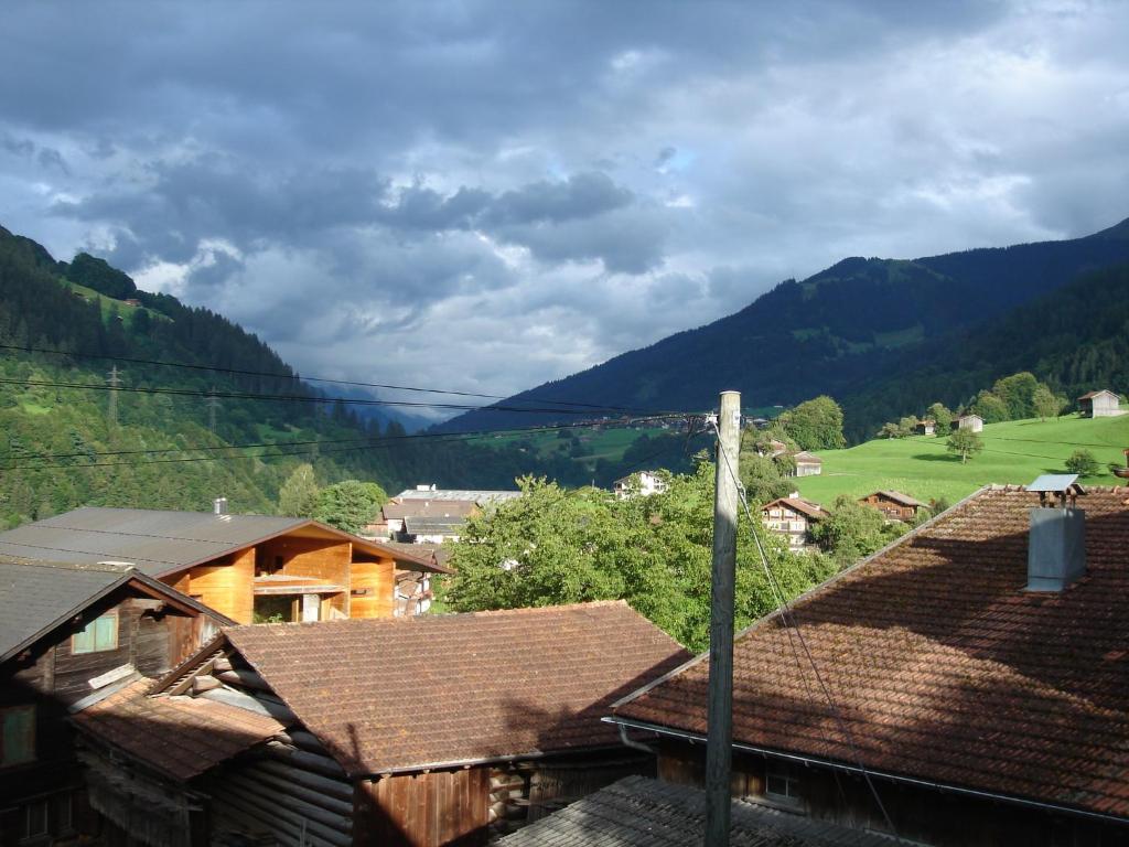 Bnb Hasatrog Jenaz Exterior foto